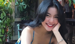 Xinh như búp bê và có nụ cười tươi rói, cô bạn sinh năm 1998 này đang cực hot trên Instagram Việt Nam