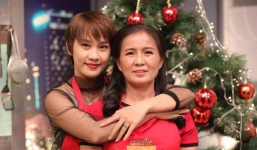 Mẹ Phạm Lịch nài nỉ con gái dừng việc tố Phạm Anh Khoa gạ tình