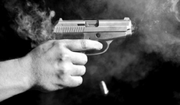 Hành động lạ của Phó Giám đốc trong vụ nữ Giám đốc bị bắn