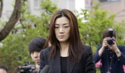 Con gái chủ tịch Korean Air bị cảnh sát thẩm vấn 15 tiếng, chính thức lên tiếng xin lỗi người dân Hàn sau vụ bê bối nghiêm trọng