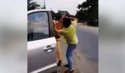 Khởi tố người đánh cảnh sát giao thông tới tấp