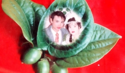 Cư dân mạng rủ nhau khoe ảnh cưới của bố mẹ ngày xưa: Cô dâu cực xinh còn chú rể phong độ ngút trời