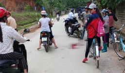 Chồng cầm dao định rạch mặt hủy dung vợ trước khi ly hôn