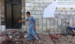 Đánh bom liều chết tại điểm đăng ký bầu cử Afghanistan khiến hơn 40 người thương vong