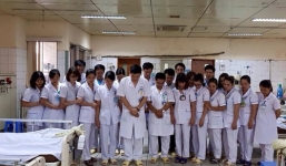 Đồng nghiệp của BS Hoàng Công Lương gửi lời cảm tạ đến gia đình các bệnh nhân quá cố sau sự cố chạy thận khiến 8 người tử vong