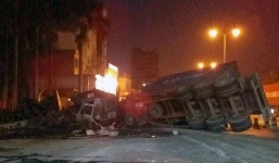 Hai container tông nhau bốc cháy, 2 người tử vong