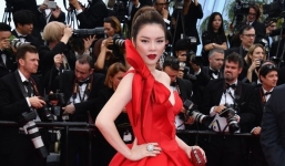 Váy áo lộng lẫy trên thảm đỏ Cannes nhưng Lý Nhã Kỳ vẫn 'tay xách nách mang' mắm ruốc xào thịt sang tận trời Tây