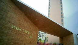 Học sinh bị dị ứng do thuốc diệt muỗi và lá thư xin lỗi xúc động từ thầy hiệu trưởng - người ông thân thương của hàng nghìn học sinh Marie Curie