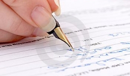 Bắt giam cán bộ xã giả mạo chữ ký hàng chục người chết, chiếm đoạt cả trăm triệu tiền trợ cấp