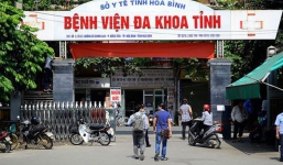 Khởi tố 5 bác sĩ, điều dưỡng của BVĐK tỉnh Hòa Bình