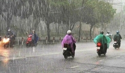 Dự báo thời tiết ngày 13/5: Miền Bắc mưa rất to, đề phòng lở núi