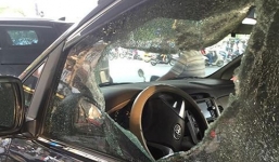 Công an thông tin vụ thanh niên đập vỡ kính ô tô, hành hung tài xế