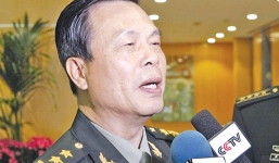 Tướng Trung Quốc bị giáng 8 cấp vì có con rể người Pháp