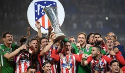 'Bóp nghẹt' Marseille, Atletico mang cúp vô địch Europa League về làm quà chia tay Torres