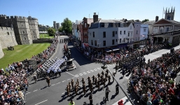 Hé lộ hình ảnh buổi diễn tập siêu hoành tráng trước thềm đám cưới Hoàng gia Anh