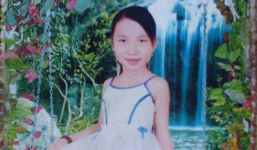 Phó nháy không có tâm: Bức ảnh cô bé đầu và chân to hơn cả người bỗng dưng được share khắp MXH vì quá hài hước