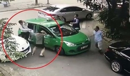 Công an nói về thông tin đọc đơn bãi nại cho tài xế taxi bị đánh viết