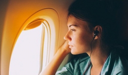 Một số người lên máy bay là dễ khóc như mưa, và đây là lý giải cho chuyện đó