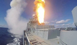 Phản đòn vụ tập kích Khmeimim, Hải quân Nga nã tên lửa hành trình diệt phiến quân Syria