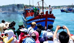 Vật thể lạ phát nổ trên biển, 3 ngư dân Quảng Ngãi tử vong