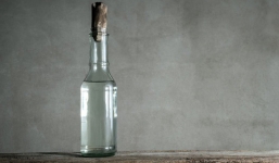 8 lợi ích tuyệt vời của lọ giấm nơi góc bếp: Đừng bỏ lỡ cơ hội sử dụng đơn giản, hiệu quả