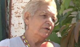 Mang thai ở tuổi 70, mẹ 7 con trở thành người phụ nữ lớn tuổi nhất thế giới mang bầu