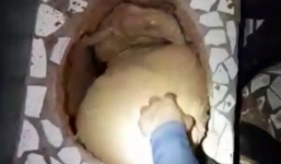 Đào hầm dài 70m từ bồn cầu nhà vệ sinh, tù nhân tưởng thoát thân cuối cùng lại tử nạn