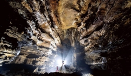 Phát hiện hang động khủng ở Trung Quốc - đủ chứa được 4 kim tự tháp Giza