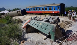 Vụ lật tàu tại Thanh Hóa: Tạm giữ hình sự 2 nhân viên gác barie