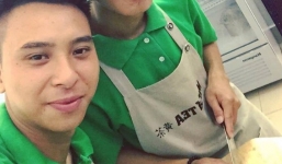 Anh nhân viên cúi đầu xin lỗi... chiếc phích và câu chuyện cảm động phía sau