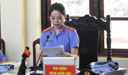 Nóng: VKS thêm tội danh cho BS Lương, luật sư phản bác và đề nghị khởi tố bổ sung ngay tại tòa