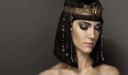 Những sự thật ít ai biết về Cleopatra - người phụ nữ quyền lực nhất Ai Cập cổ đại