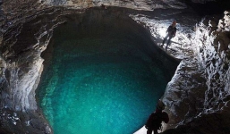 Phát hiện hang động khủng ở Trung Quốc - đủ chứa được 4 kim tự tháp Giza