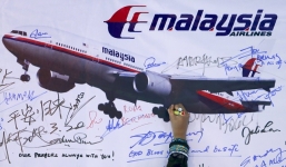 Malaysia công bố kết thúc chiến dịch tìm kiếm máy bay MH370