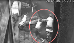 Nữ chủ xe SH chống trả quyết liệt tên 'đá xế' có dao đe doạ