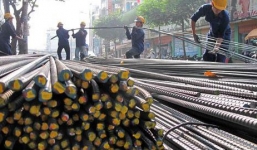 Thị trường hàng hóa ngày 29/5: Thép, cao su phục hồi trong khi dầu xuống thấp nhất 6 tuần