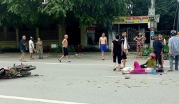 Tông phải chó chạy ngang đường, người phụ nữ ngã đập đầu xuống đường nguy kịch