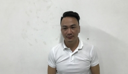 Bắt 'tú ông' điều nhân viên quán bar đi bán dâm với giá 4 triệu đồng/lượt