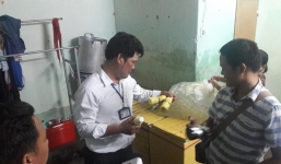 Phát hiện hàng trăm chai sữa bắp không đảm bảo vệ sinh sắp được bán ra thị trường ở Đà Nẵng