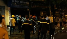 Cháy kinh hoàng tại cửa hàng xe máy, nghẹt thở giải cứu 3 mẹ con mắc kẹt