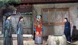 Trân Phi: Bị Từ Hi Thái hậu đày vào lãnh cung, ném xuống giếng chỉ vì là sủng phi của Hoàng đế nhà Thanh