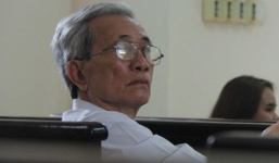 Sau quyết định giữ bản án 3 năm tù giam, bao giờ ông già dâm ô Nguyễn Khắc Thủy thi hành án?