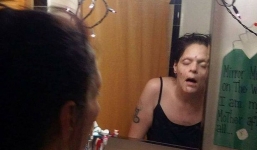 Chia sẻ hình ảnh chính mình nghiện ngập đến tàn tạ, mẹ tiết lộ cuộc hồi sinh ngoạn mục vì lý do cao cả