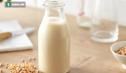 Bé trai suýt mất mạng vì ăn thức ăn cũ: Đây là 10 loại thực phẩm không nên để qua đêm