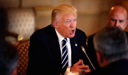 Tuyên bố gây sốc của ông Trump về quyền tự ân xá