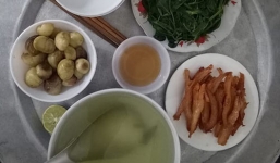 Bố mẹ chồng đưa 20 nghìn bắt đi chợ nấu 2 bữa cho 3 người ăn, nàng dâu trẻ đăng đàn nhờ “cao nhân” chỉ giáo