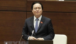 Hệ thống máy của Quốc hội bị treo vì chất vấn Bộ trưởng Bộ Giáo dục