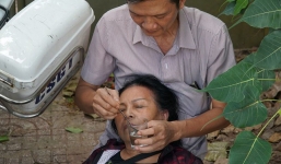 Dân Thủ Thiêm khóc ngất vì không vào được cuộc đối thoại