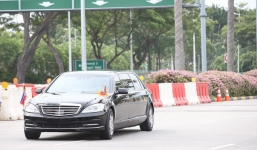 Cận cảnh đoàn xe hộ tống hùng hậu của lãnh đạo Triều Tiên Kim Jong-un tại Singapore