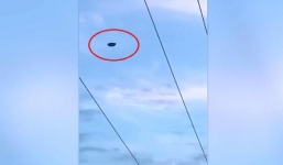 Phát hiện UFO bay lơ lửng gần căn cứ hải quân ở Australia